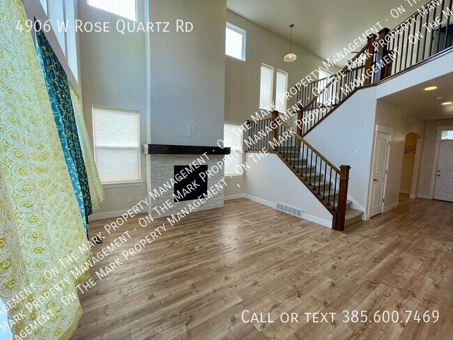 Building Photo - 4906 W Rose Quartz