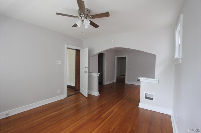 Building Photo - 3965 Potomac St