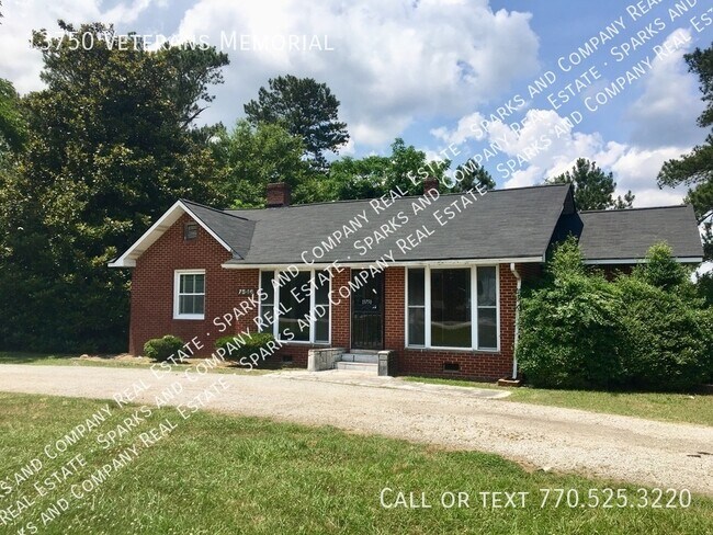 Building Photo - Winston Rental (Available to show Nov 1, 2...