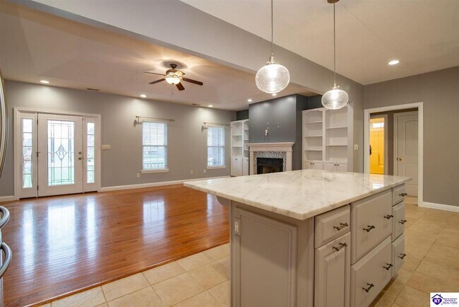 Building Photo - 45 Crosslin Ct