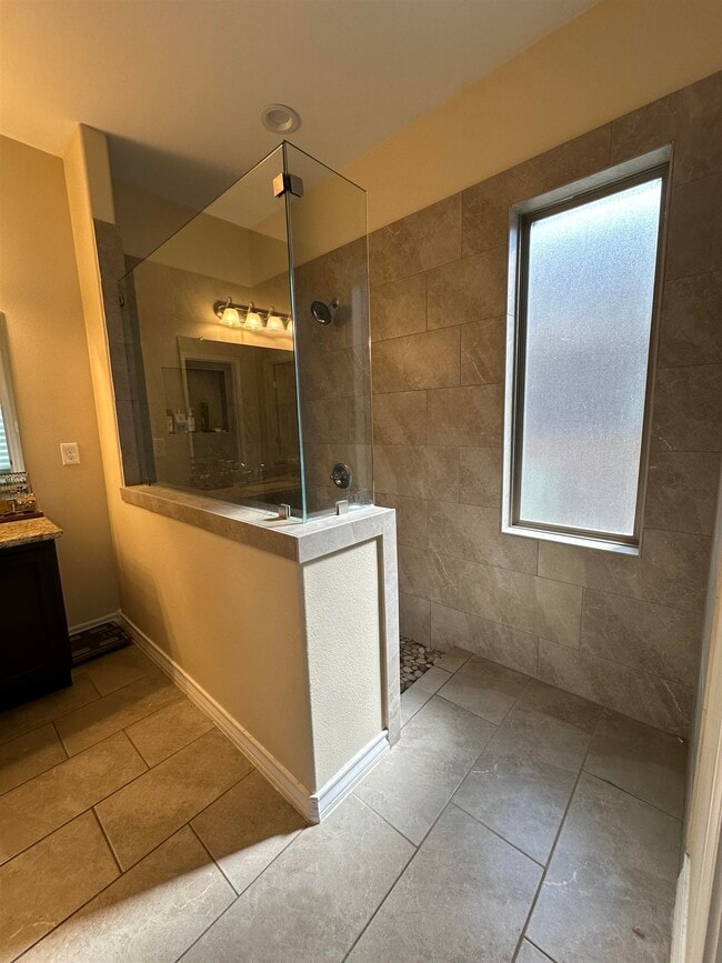 Building Photo - 1404 Orto Dr.