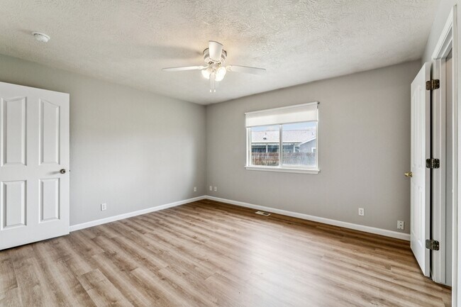 Building Photo - 12566 W Norristown St