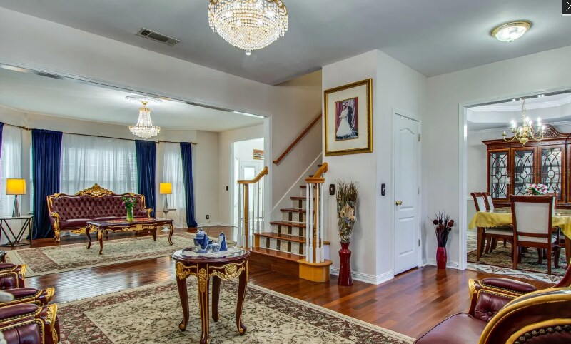 Building Photo - 6777 Autumn Oaks Dr