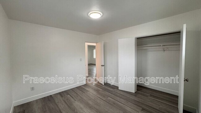 Building Photo - 8235 Alton Dr