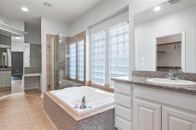 Building Photo - 25303 Hall Meadow Ln