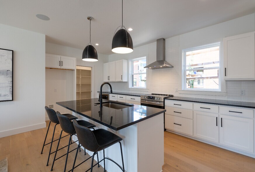 7C Townhomes 337339 SW Sweetspire Ct Bentonville AR 72712