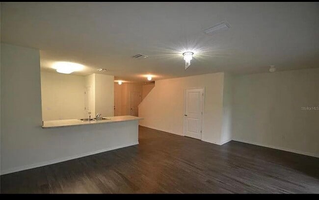 Building Photo - 9943 Hound Chase Dr