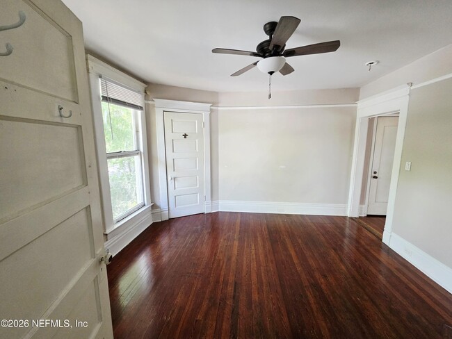 Building Photo - 1717 Aberdeen St