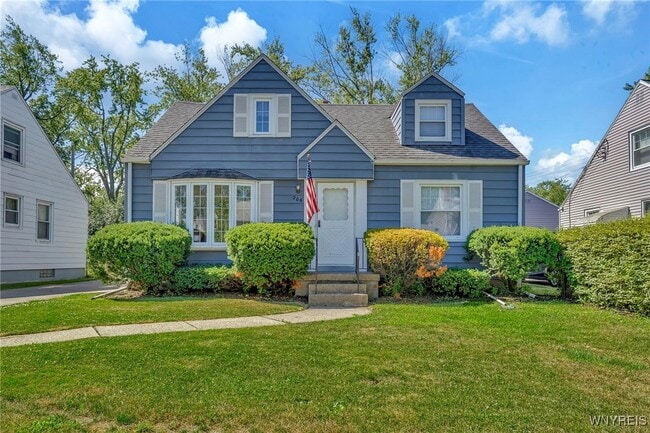 Primary Photo - 206 Wrexham Ct N
