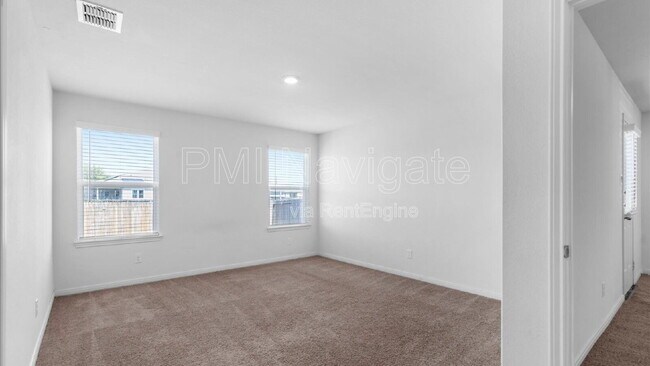 Building Photo - 11737 Davalos Ln