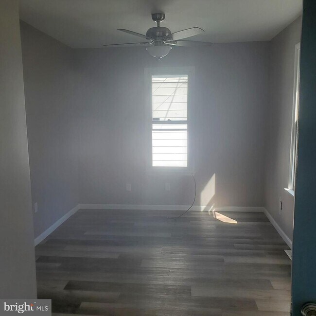 Building Photo - 12512 Stone Bridge Dr