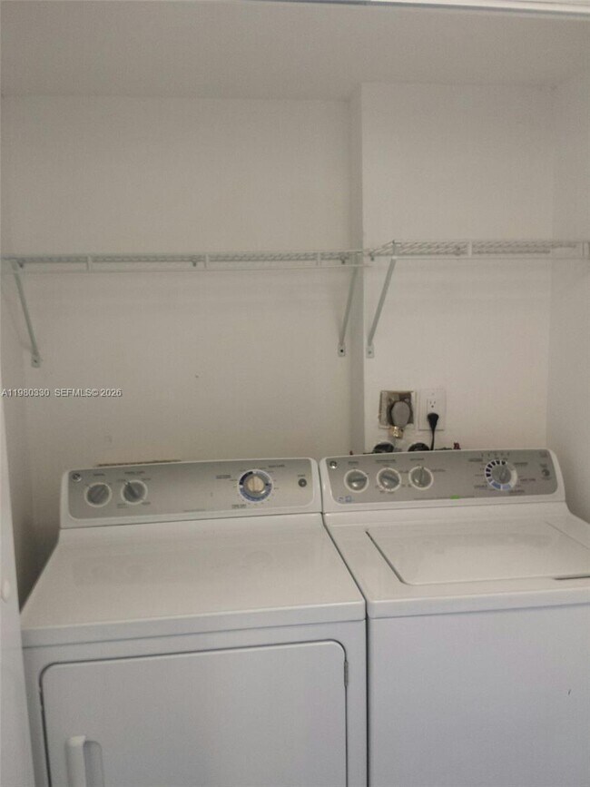 Building Photo - 9441 SW 4th St