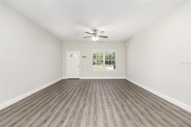 Building Photo - 5998 SW 154th Street Rd