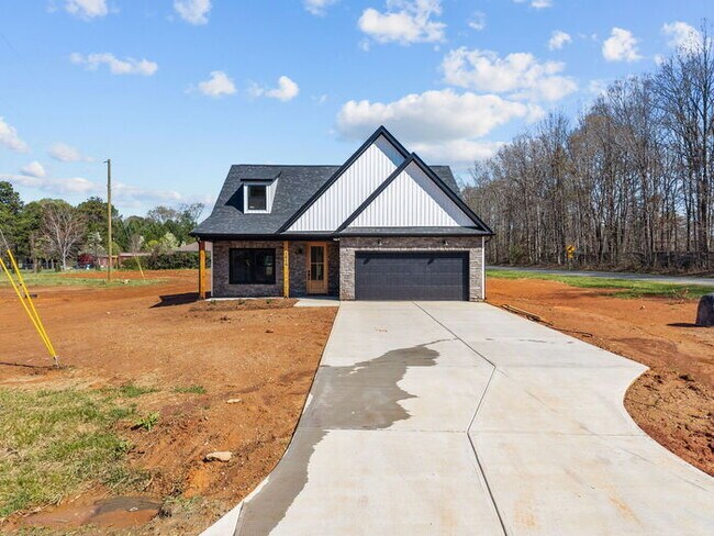 Building Photo - Salisbury New Construction 3 bedroom 2.5 baths