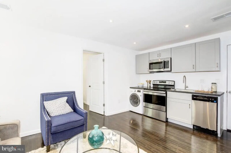 Building Photo - 3504 13th St NW