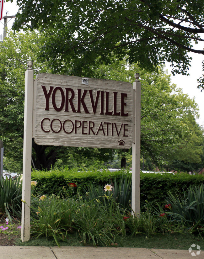 Building Photo - Yorkville Cooperative