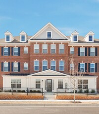 Building Photo - 415 Lenape Way