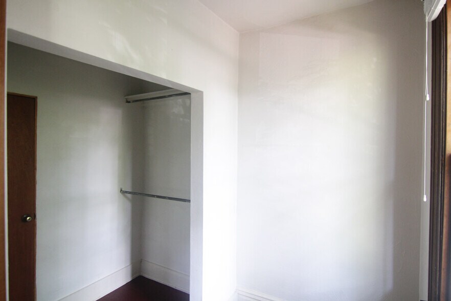 Building Photo - 303 West St