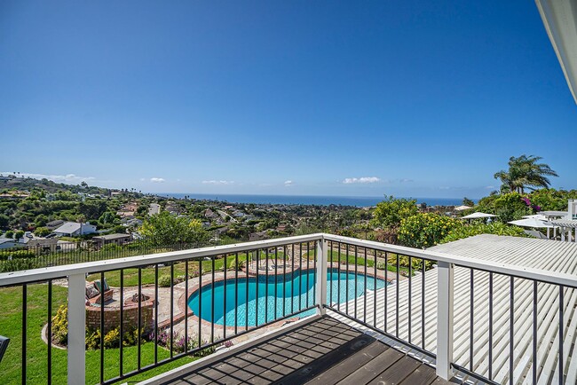 Building Photo - Ocean View Home