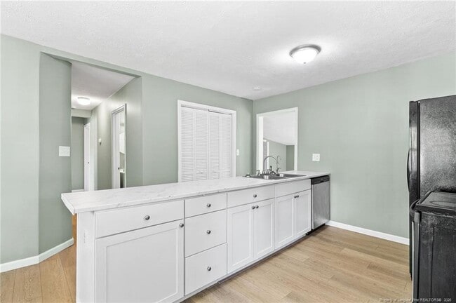Building Photo - 5100 Malloy Cir