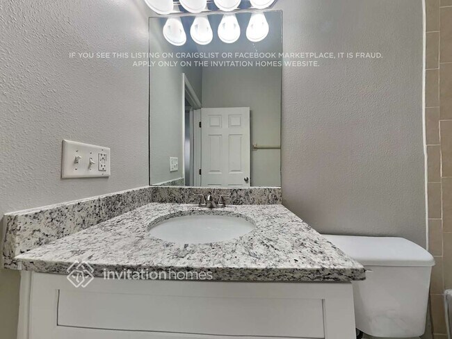 Building Photo - 6515 Quiet Pool Ct