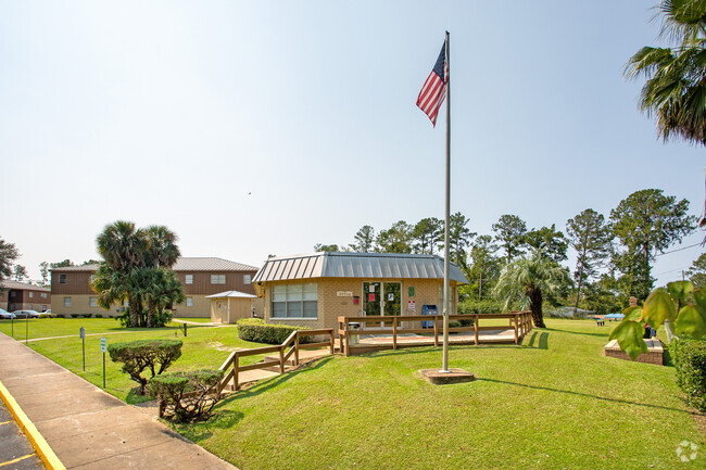 Leasing Office - Flint Garden Apartments