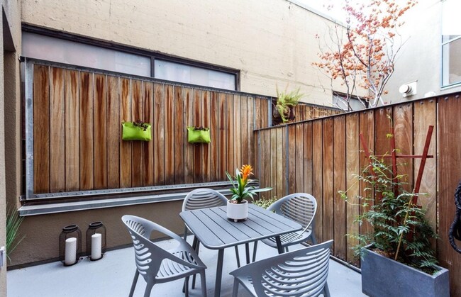 Building Photo - Light Filled Loft in the Mission-Parking Included-Contact for showing schedule!