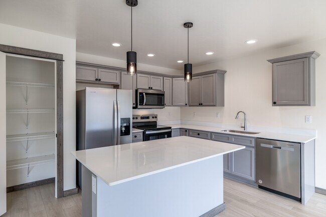 Building Photo - 3391 Crosswind Ct