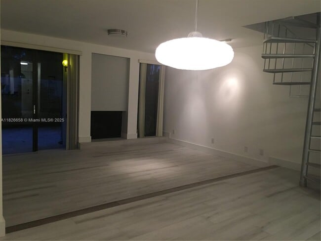 Building Photo - 2180 Brickell Ave