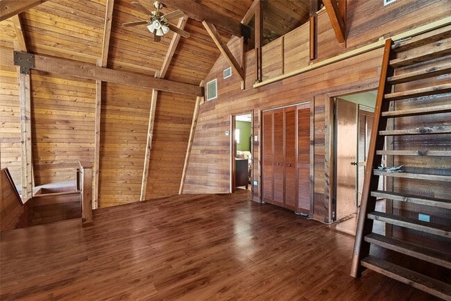 Building Photo - 19220 Lake Allen Rd