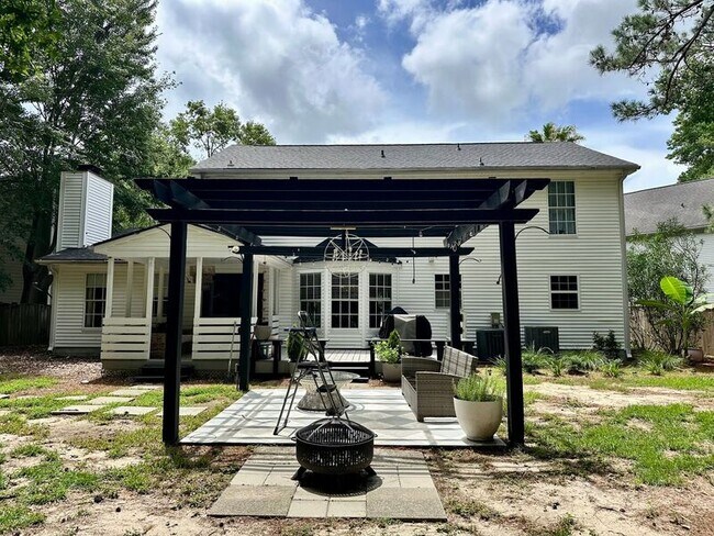 Building Photo - 3212 Rose Walk Ct