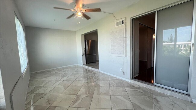Building Photo - 2454 Australia Way E