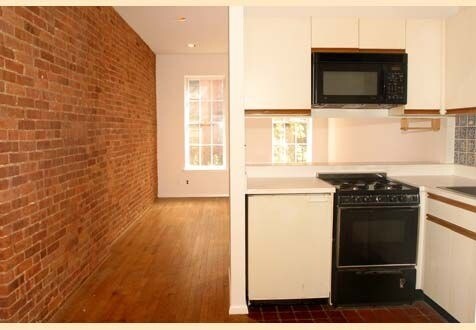 Building Photo - 234 E 81st St