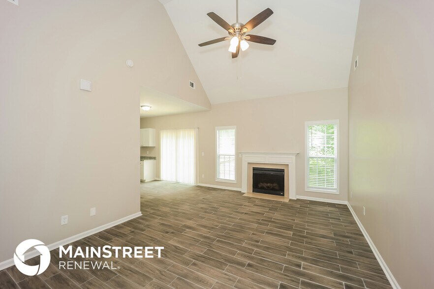 Building Photo - 99 Susie Pl