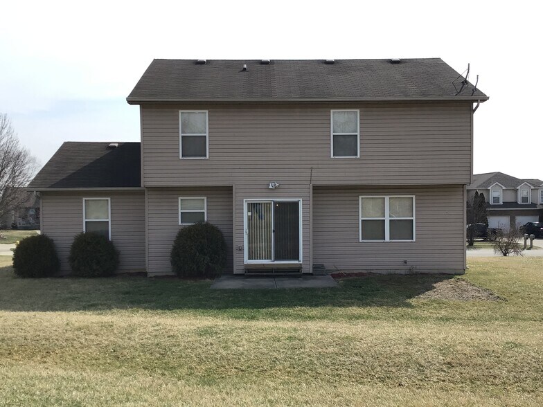 Building Photo - 8412 Celestial Cir