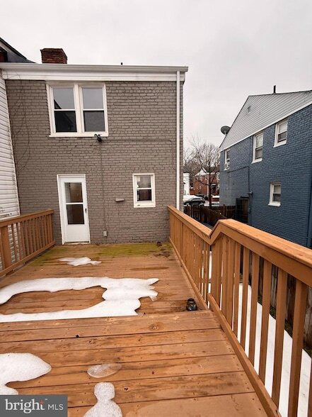 Building Photo - 5518 B St SE