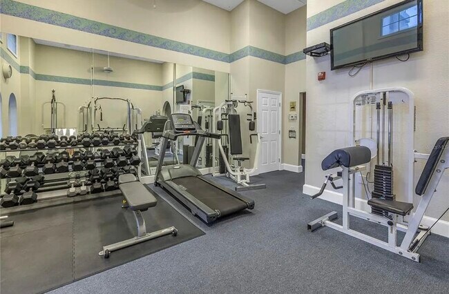 Building Photo - 501 Knights Run Ave