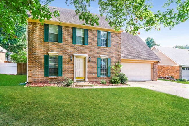 Building Photo - 5893 Pipers Green Ln