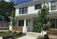 Building Photo - 2 bed/2.5 bath in the Nations!