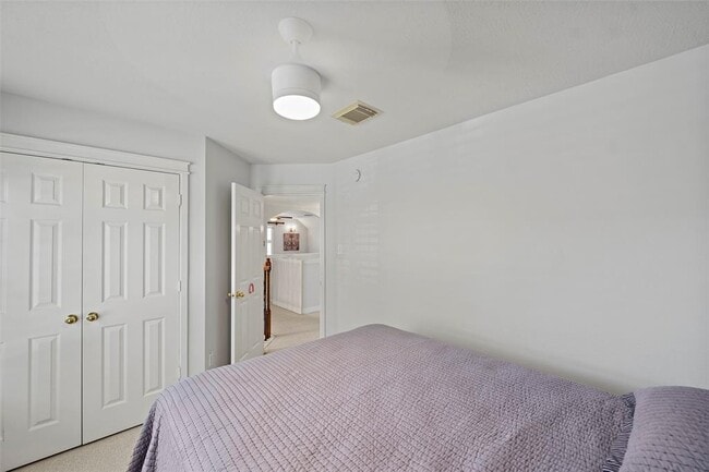 Building Photo - 8910 Starlamp Ln