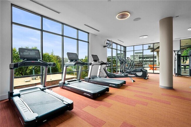 Building Photo - 1777 Peachtree Rd NE