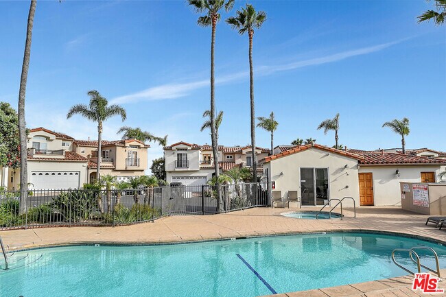 Building Photo - 6442 Lunita Rd