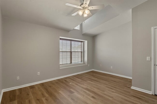 Building Photo - 8015 Ederville Cir