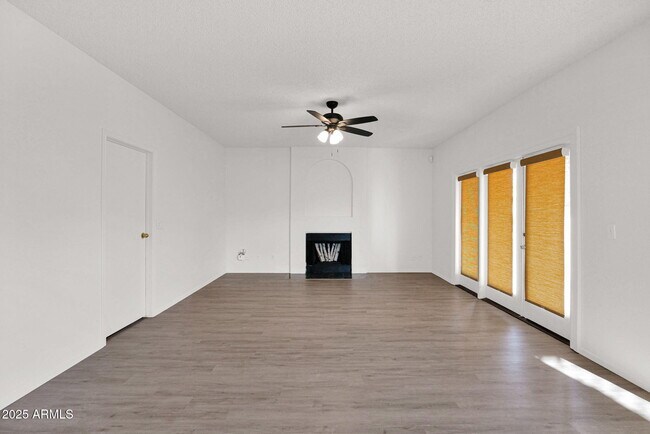 Building Photo - 3623 E Oraibi Dr