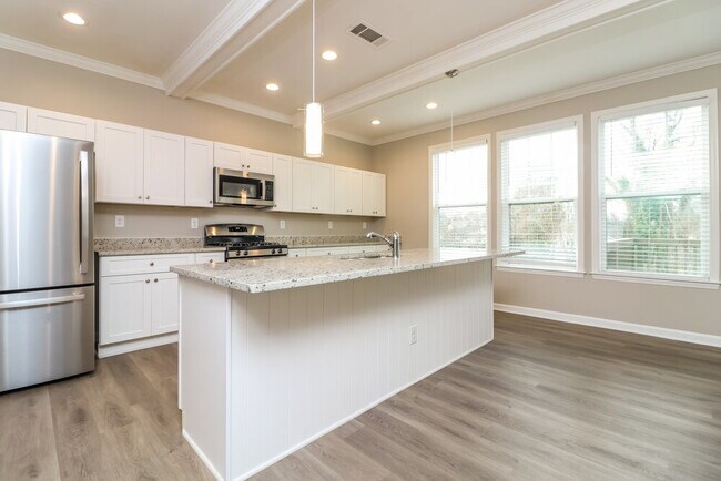 Building Photo - 2607 Church St NW