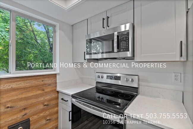 Building Photo - 10356 SW Trapper Terrace