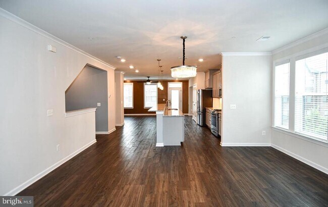 Building Photo - 20739 Heron Landing Dr