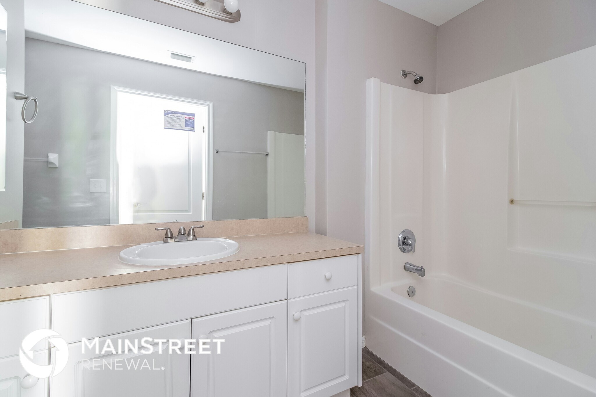 Building Photo - 3010 SW 11th Pl