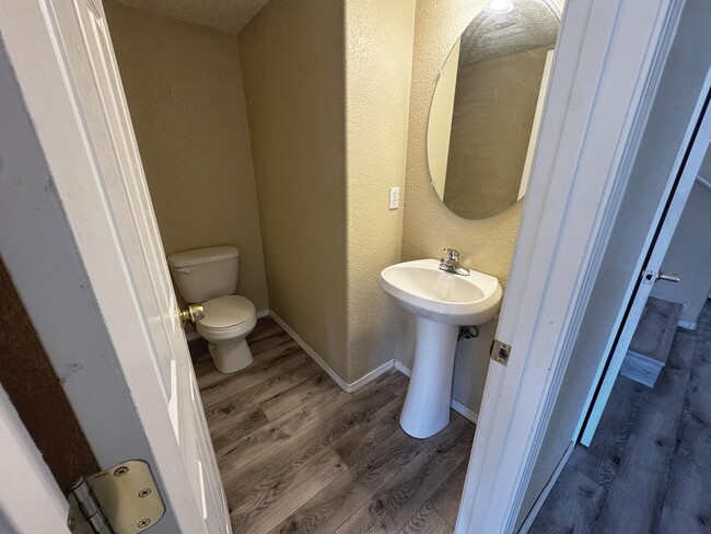 Building Photo - 1131 Pacaya Dr NW