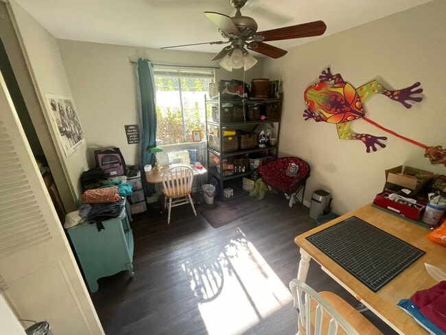 Building Photo - 1116 Pinecrest Dr